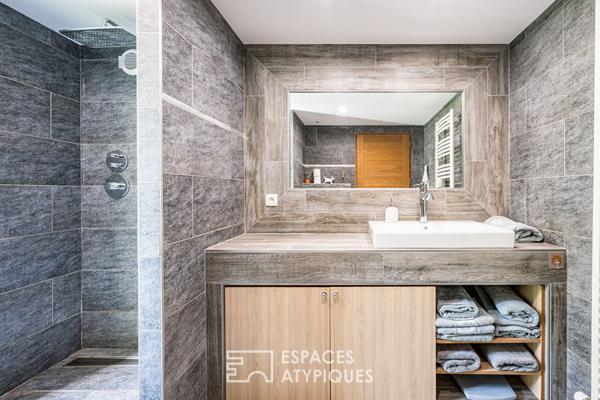 Maison familiale aux beaux volumes avec piscine