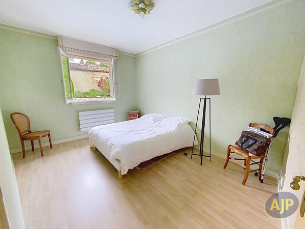 Maison à vendre Blanquefort - 5 pièces, 141m² avec 4 chambre(s) à 569 000€ - AJP Immobilier Le Bouscat