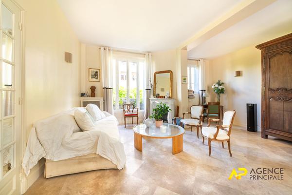 Maison d'exception à vendre - La Garenne-Colombes 1 280 000 € **  - Référence  538CL
