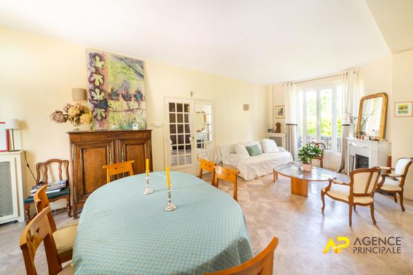 Maison d'exception à vendre - La Garenne-Colombes 1 280 000 € **  - Référence  538CL