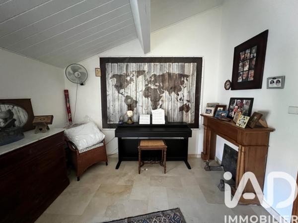 Maison à vendre 7 pièces 209 m² Carpentras