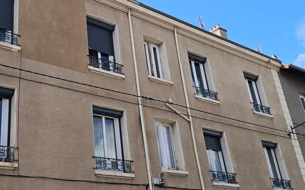 Appartement à vendre    3 pièces • 78,44 m2 Saint-Étienne