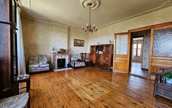 Appartement à vendre    3 pièces • 78,44 m2 Saint-Étienne