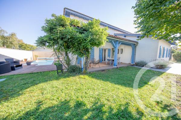 Maison à vendre  6 pièces - 131,47 m2 ST MEDARD EN JALLES - 33