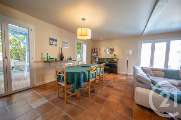 Maison à vendre  6 pièces - 131,47 m2 ST MEDARD EN JALLES - 33