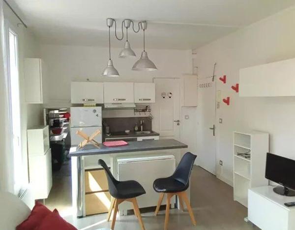 Vente                                                      Appartement
                        
                     1 pièces                      26 m2                     à Ivry-sur-Seine