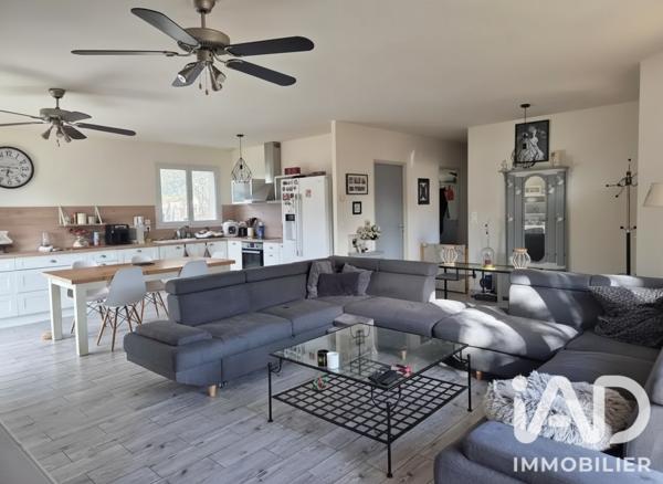 Maison à vendre 4 pièces 96,34 m² Saint-Yzan-de-Soudiac