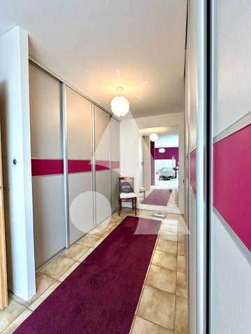 Maison 11 pièces 379 m2