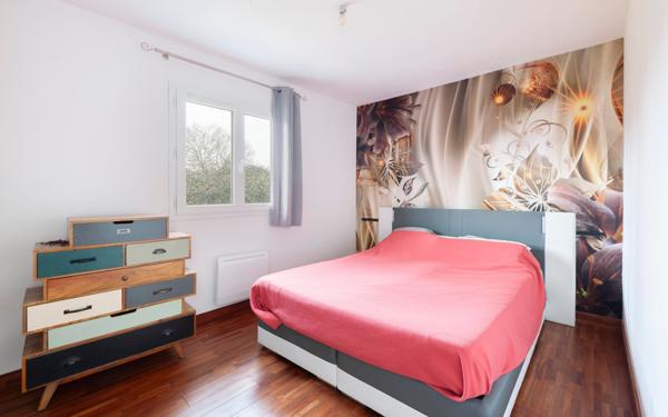 Maison à vendre    5 pièces •  Lamothe