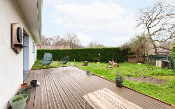 Maison à vendre    5 pièces •  Lamothe