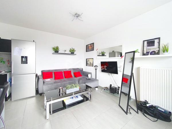 T2 récent avec terrasse