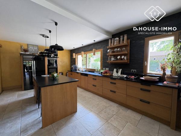 Maison à vendre 6 pièces de 182 m²