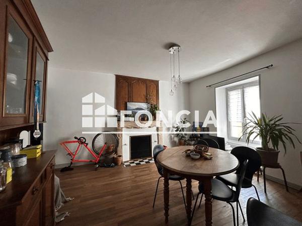 Location Appartement meublé 3 pièces 58 m² - 30 PLACE DE LA LIBERTE Poitiers 86000