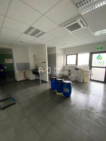 Local de bureaux et salle de réunion Pau nord 370 m2