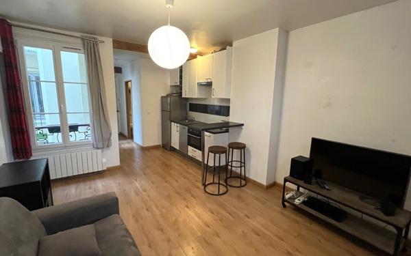 Appartement à vendre    2 pièces • 34,26 m2 Vincennes