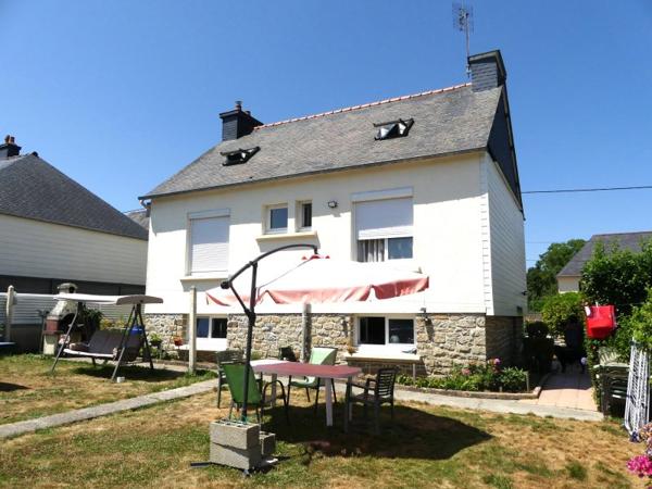 Vente / Maison T4 à Rostrenen (22110)