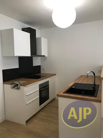 Location maison Cugand : 680 € - AJP Immobilier Clisson