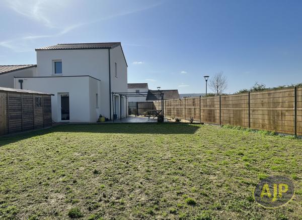 Location maison Cholet : 1 195 € - AJP Immobilier Cholet