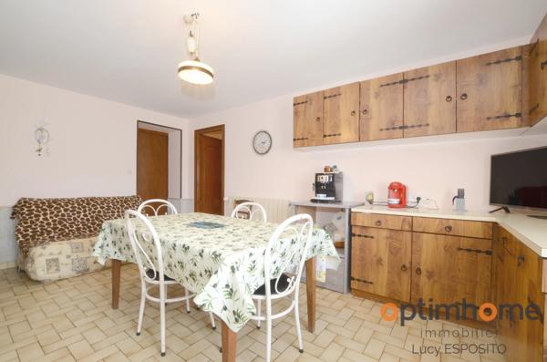 🏡 Propriété exceptionnelle avec étang privé sur plus de 1,7 hectare – Mazerolles, Charente 🌳🦆