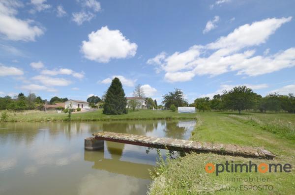 🏡 Propriété exceptionnelle avec étang privé sur plus de 1,7 hectare – Mazerolles, Charente 🌳🦆