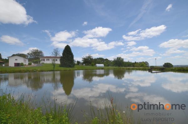 🏡 Propriété exceptionnelle avec étang privé sur plus de 1,7 hectare – Mazerolles, Charente 🌳🦆