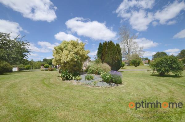 🏡 Propriété exceptionnelle avec étang privé sur plus de 1,7 hectare – Mazerolles, Charente 🌳🦆