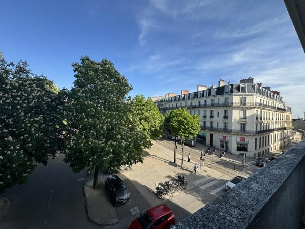 A VENDRE - BUREAUX - DARCY