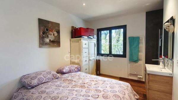 Maison récente de 86,65 m² sur terrain de 835 m² clos, au calme a MIOS (33)