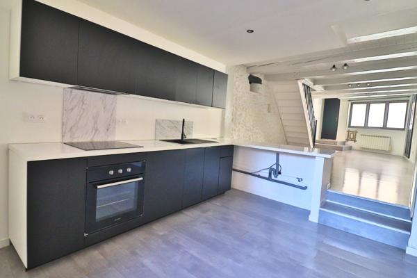 En exclusivité au Luc: belle maison de ville T4 107m2 aucun travaux