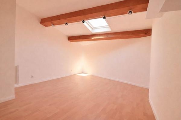 En exclusivité au Luc: belle maison de ville T4 107m2 aucun travaux