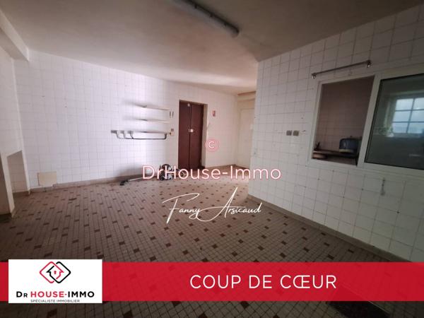 Maison à vendre 13 pièces de 372 m²