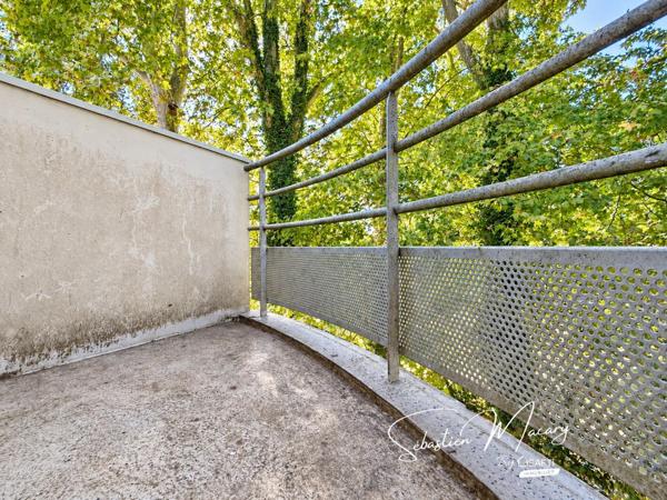 Mérignac Arlac : T2, balcon et parking