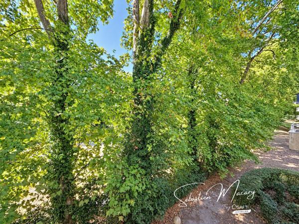 Mérignac Arlac : T2, balcon et parking