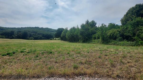 Terrain à vendre de 1 800,00 m² LANZAC (46)