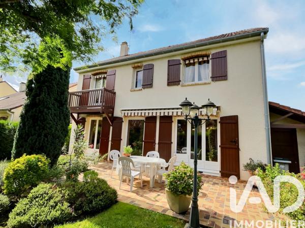 Maison à vendre 7 pièces 143 m² Ozoir-la-Ferrière