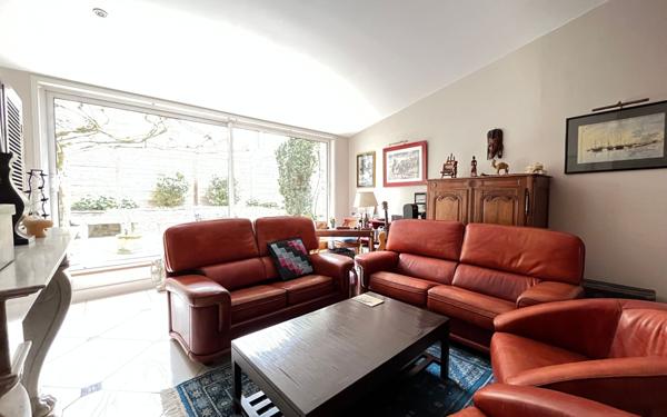 Maison à vendre    8 pièces •  Alençon