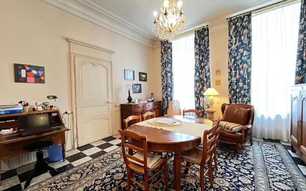 Maison à vendre    8 pièces •  Alençon