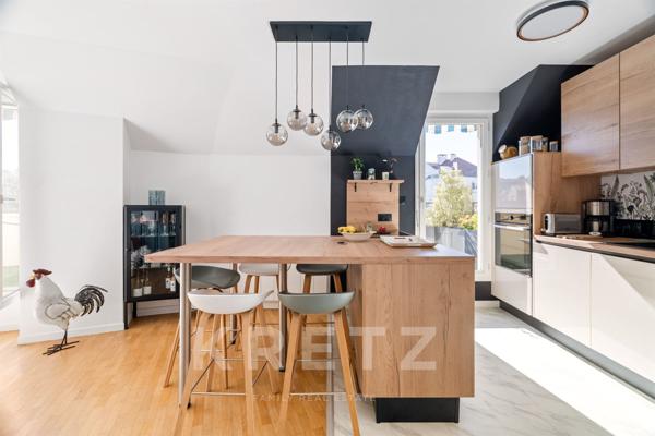 RUEIL-MALMAISON - DERNIER ETAGE - TERRASSE PLEIN SUD - 3 CHAMBRE - TRAVERSANT - CALME ABSOLU