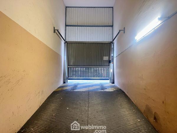 Garage 11 m² à Angers 49100