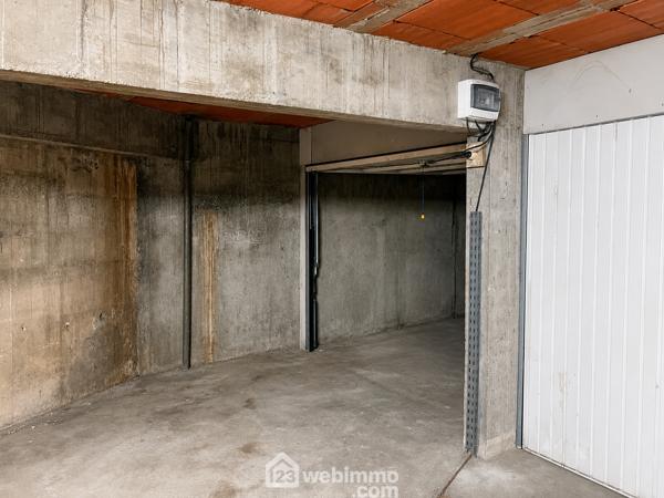 Garage 11 m² à Angers 49100