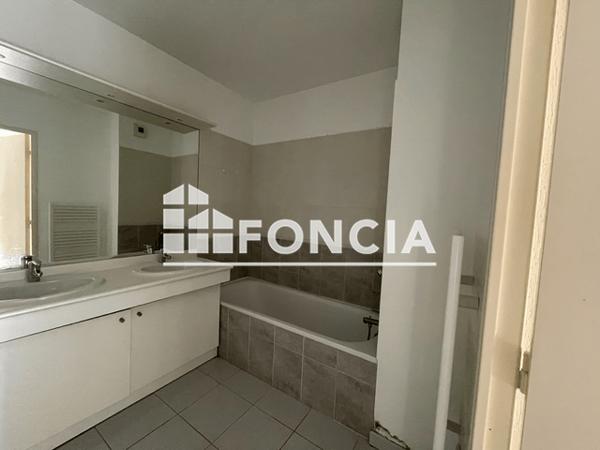 Location Appartement 3 pièces 56.7 m² - 6 RUE PITOT PROLONGEE Nimes Cedex 30000