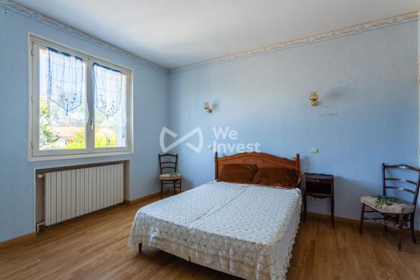MAISON 8 PIECES 274 M² - 5/6 CHAMBRES + BUREAU - TERRAIN 1434 M² - 69390 MILLERY
