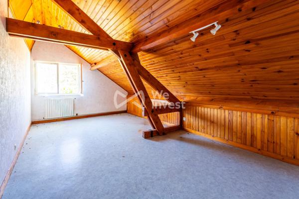 MAISON 8 PIECES 274 M² - 5/6 CHAMBRES + BUREAU - TERRAIN 1434 M² - 69390 MILLERY