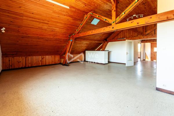 MAISON 8 PIECES 274 M² - 5/6 CHAMBRES + BUREAU - TERRAIN 1434 M² - 69390 MILLERY