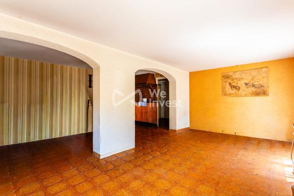 MAISON 8 PIECES 274 M² - 5/6 CHAMBRES + BUREAU - TERRAIN 1434 M² - 69390 MILLERY