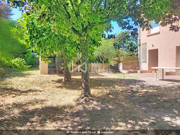 MAISON 8 PIECES 274 M² - 5/6 CHAMBRES + BUREAU - TERRAIN 1434 M² - 69390 MILLERY
