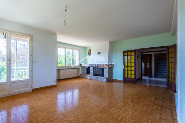 MAISON 8 PIECES 274 M² - 5/6 CHAMBRES + BUREAU - TERRAIN 1434 M² - 69390 MILLERY