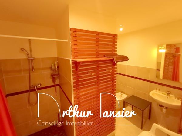 Bel ensemble de deux logements