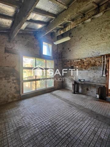 Maison de charme avec fort potentiel  145 m² plus annexe de 120 m² quartier Saint André d'Ornay