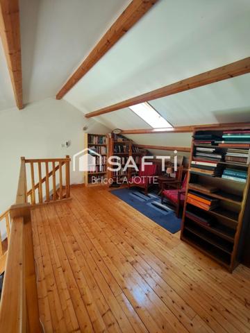 Maison de charme avec fort potentiel  145 m² plus annexe de 120 m² quartier Saint André d'Ornay